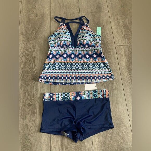 South point woman’s 2 pc bathing suit very beautiful print perfect for summer - Picture 1 of 4